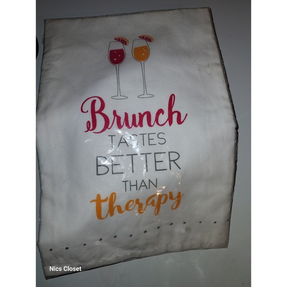 Wine Lovers Set Gift Tags Hand Towel Napkins Wine Markers Cocktail Shaker - Picture 3 of 10